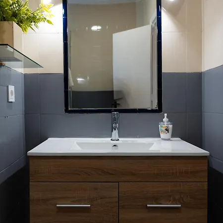 Dean Lopez Luxury Apartment Seville